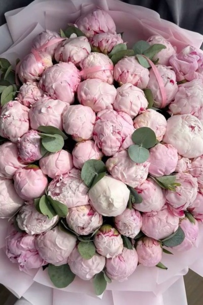 Bouquet of peonies with love for me ❤️